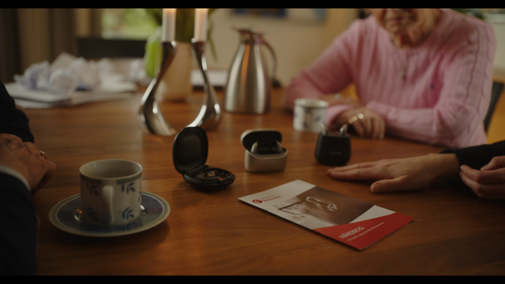 Hjælpemidler til nedsat hørelse - Illustration