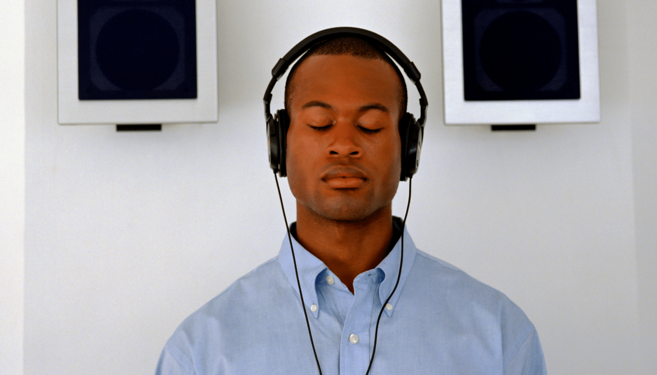 Lydterapi mod tinnitus: en vej til lindring og ro - Illustration